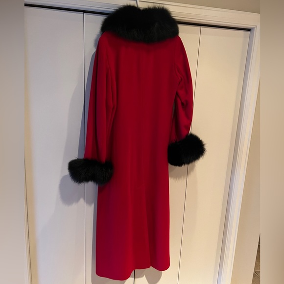 Stunning ❤️ Vintage ‼️ Wool & Cashmere Coat With Removable Fur Collar & Cuffs - Picture 2 of 11